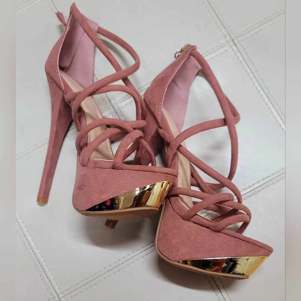 COPY - Charlette Rouse High Heels - Picture 2 of 9